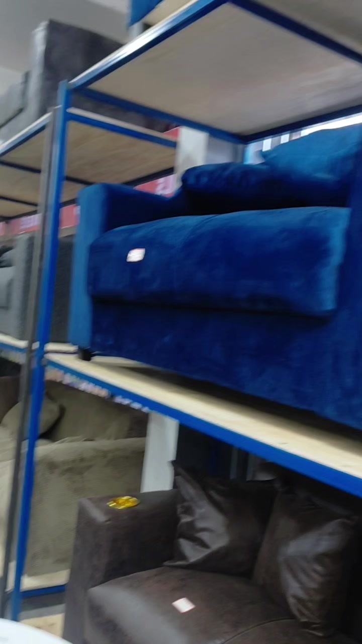 @Red rose mega Bargain store