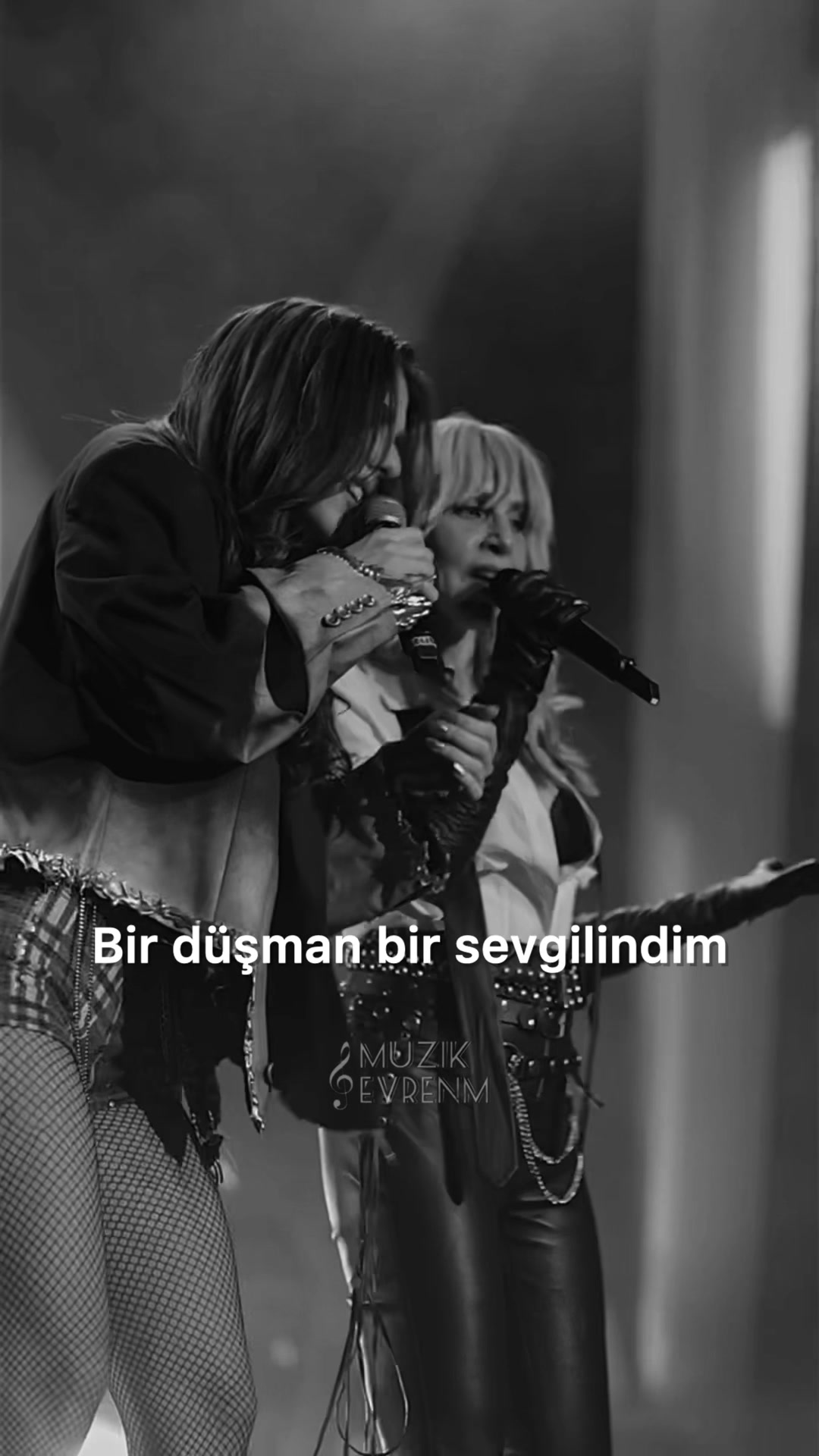 @M&uuml;zik Evrenim