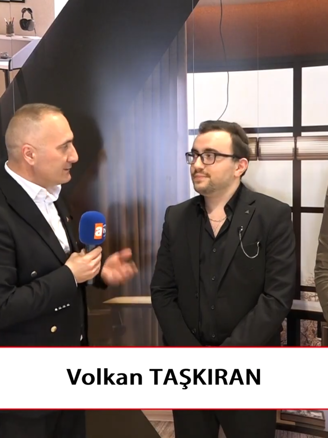 @Volki Show