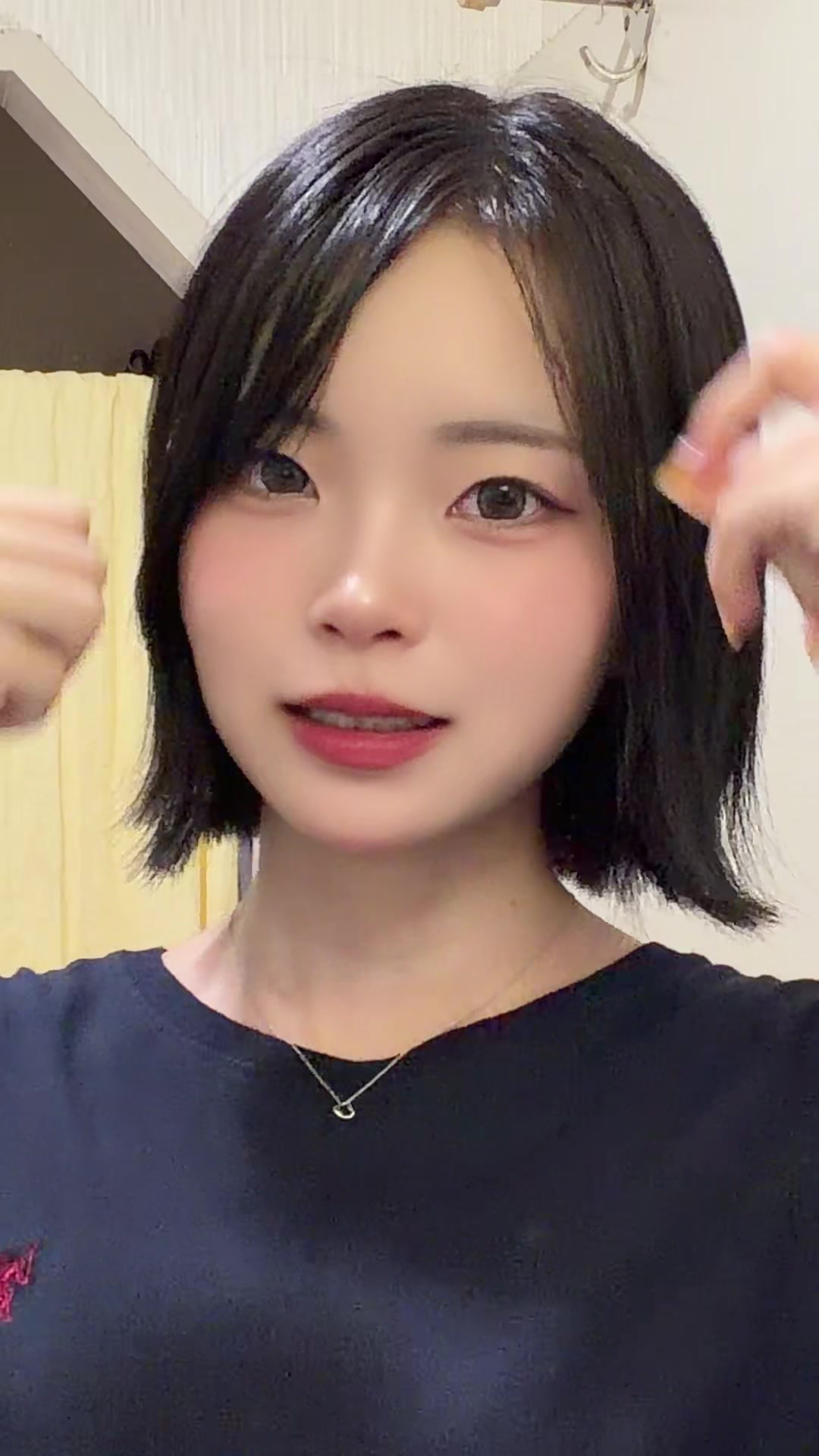 @ろびん