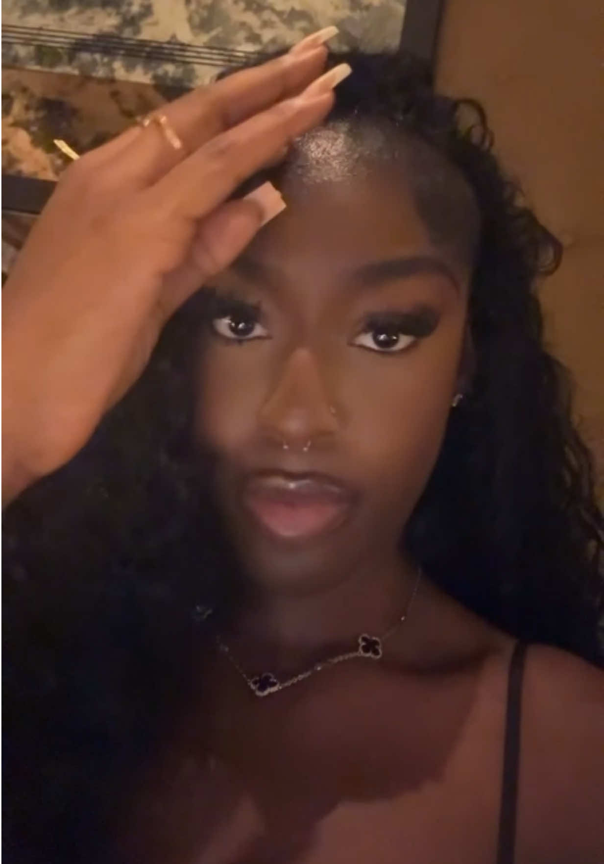 @VENESSA