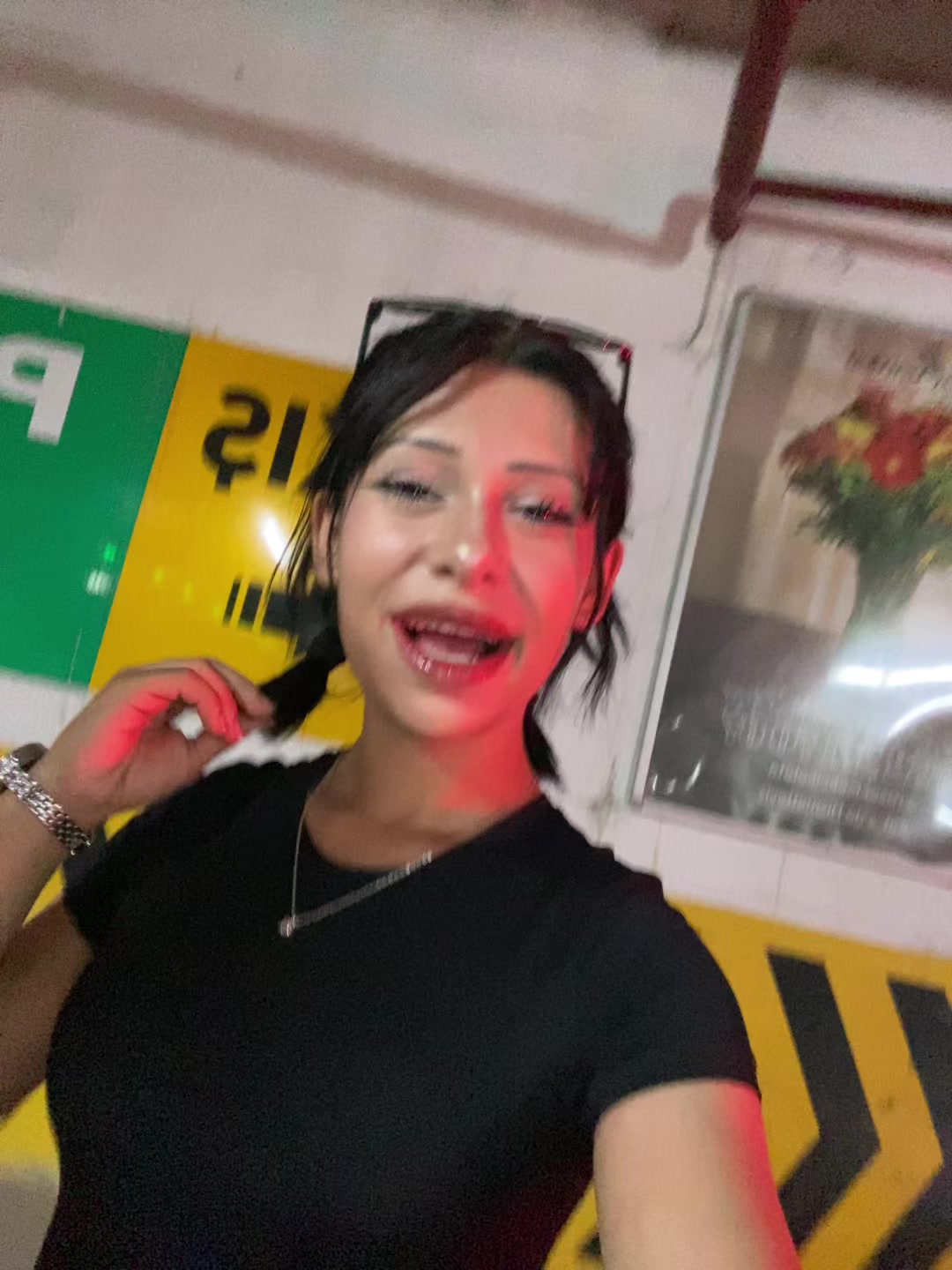 @Zehra 🥂