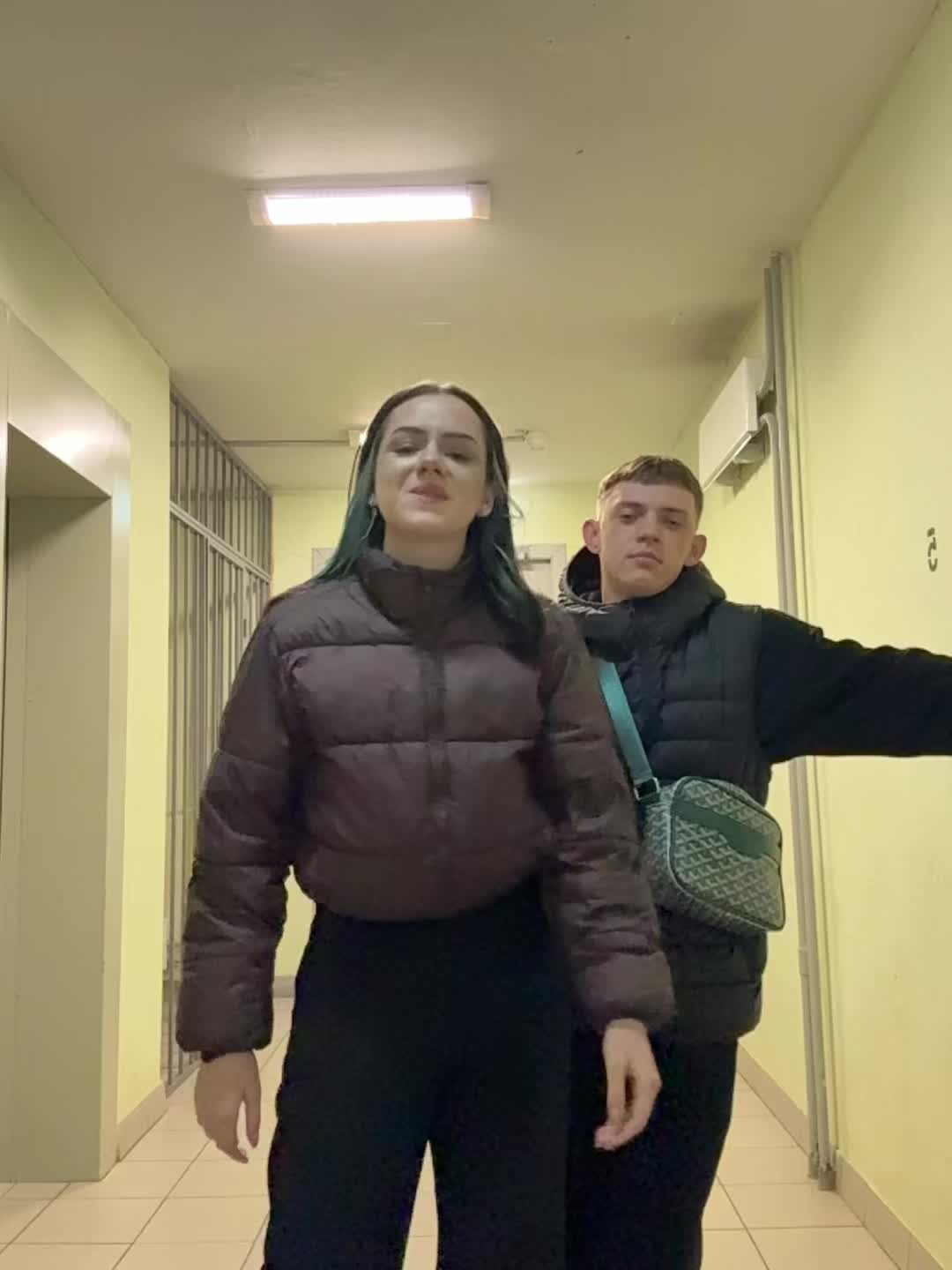 @🫶🏼