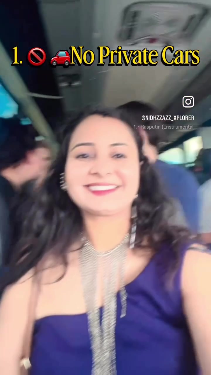 @(nidhzazz) Dr. Nidhi Joshi