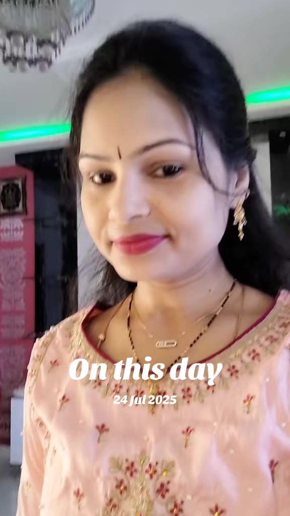 @DUBAI LO RADHA