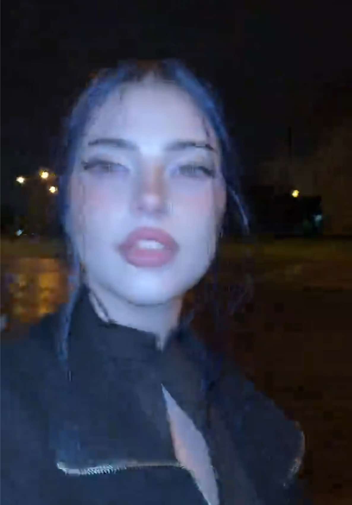@🔒