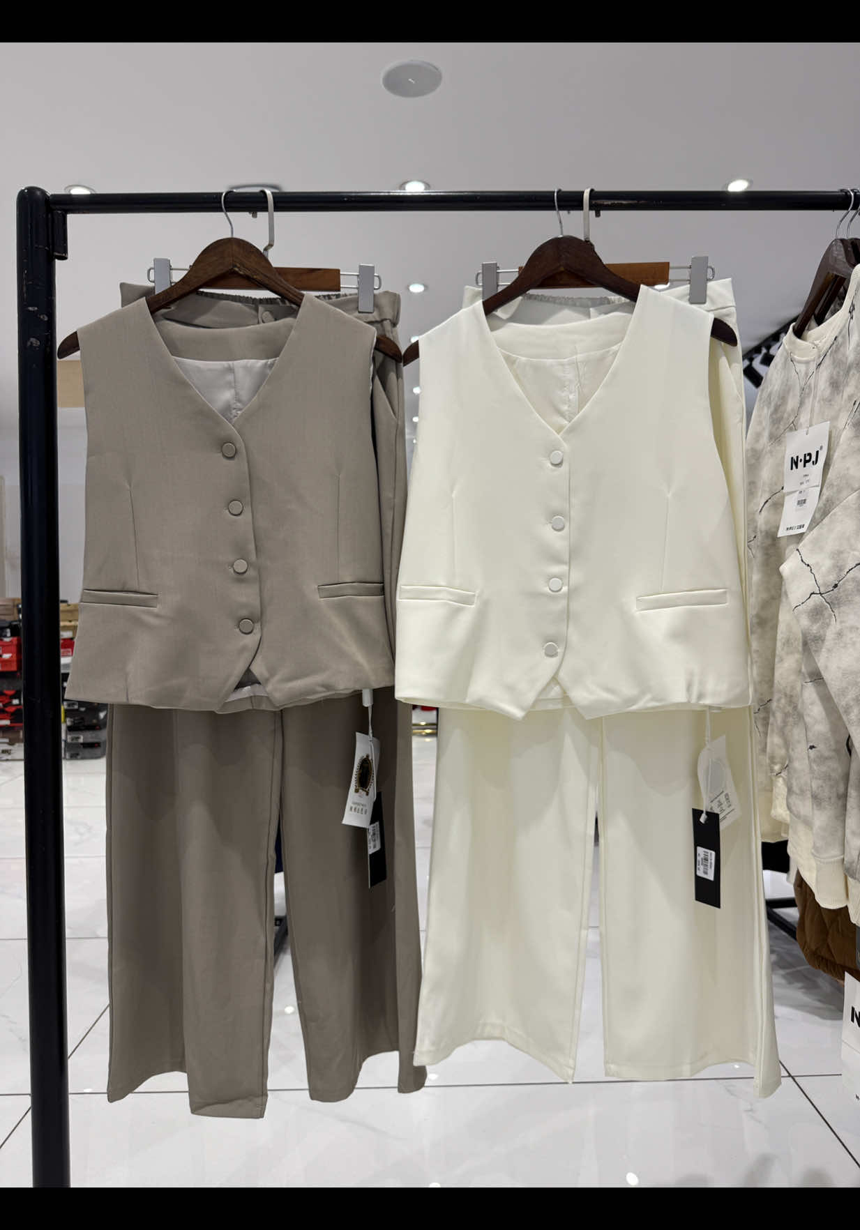 @Tara Emporium