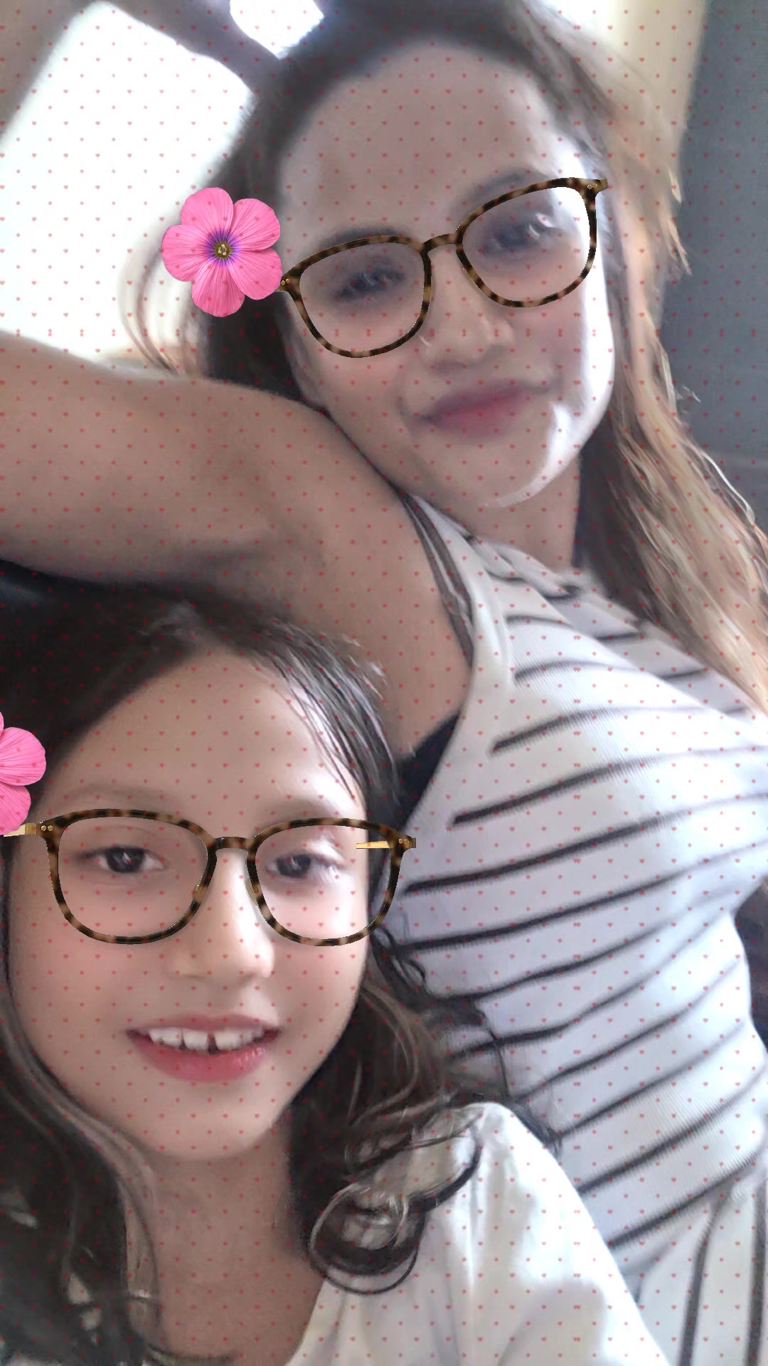 @Sanya 😇🧿 Family of 4 ♥️