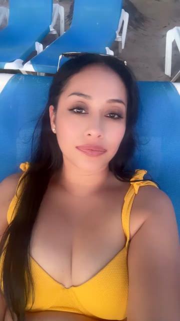 @Rosario R