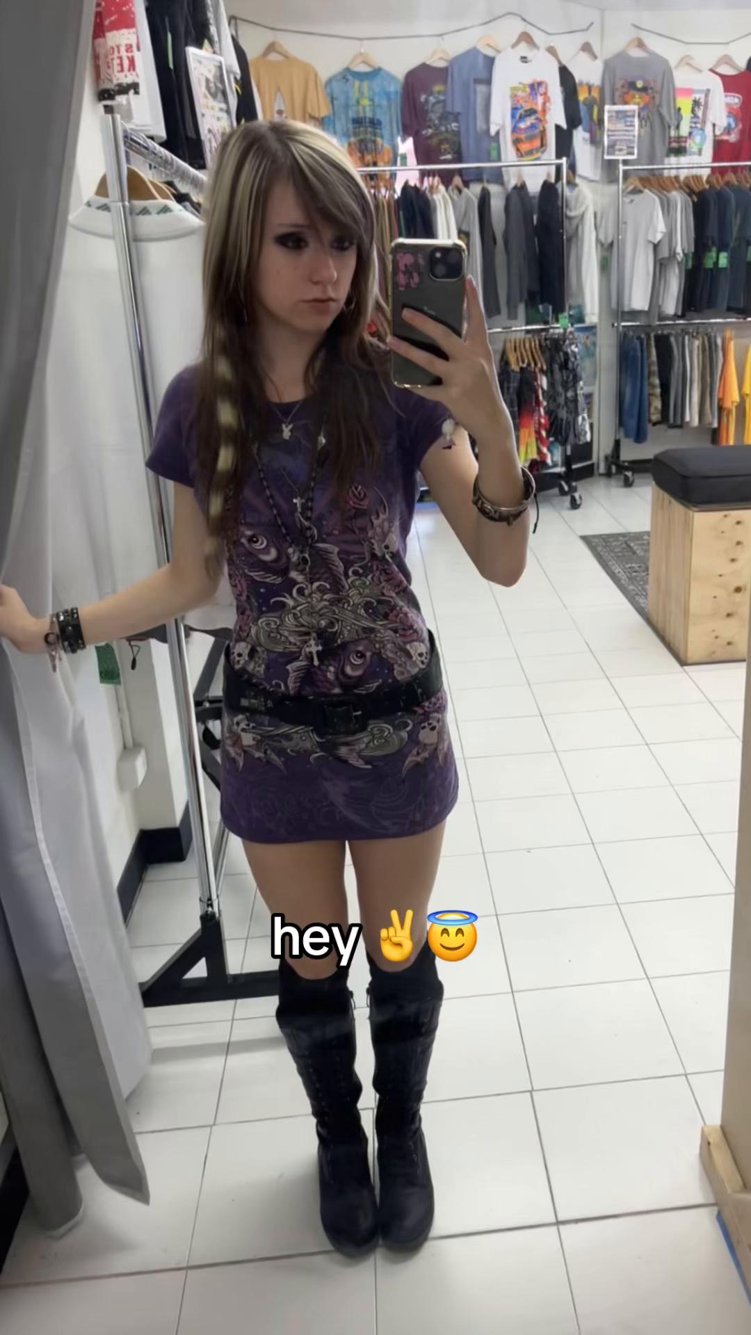 @cherry 🧛🏻♀️