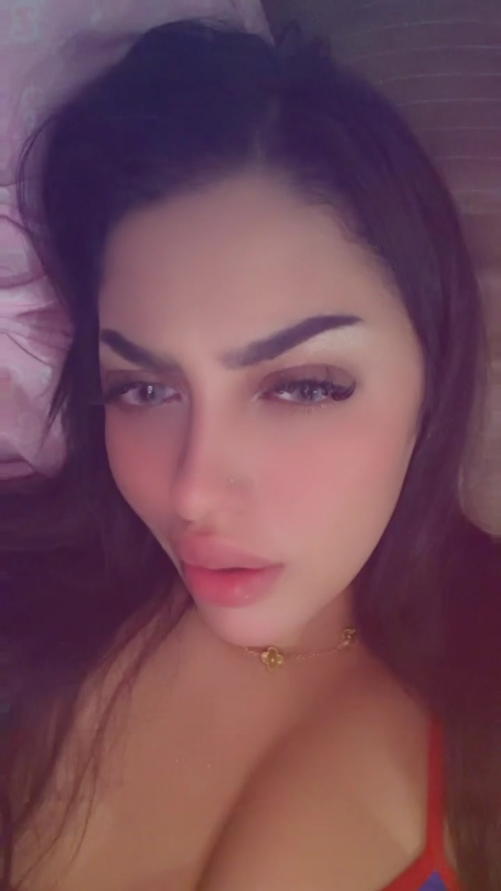 @بنت الحاج 🤑👑❤️