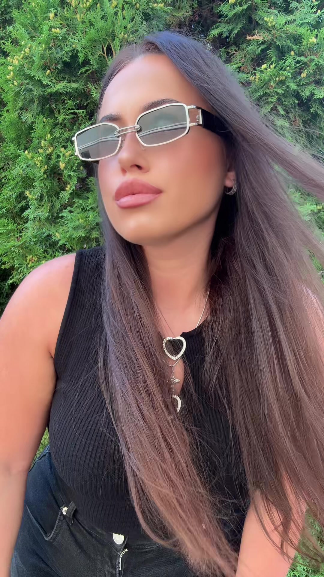 @Аделіна