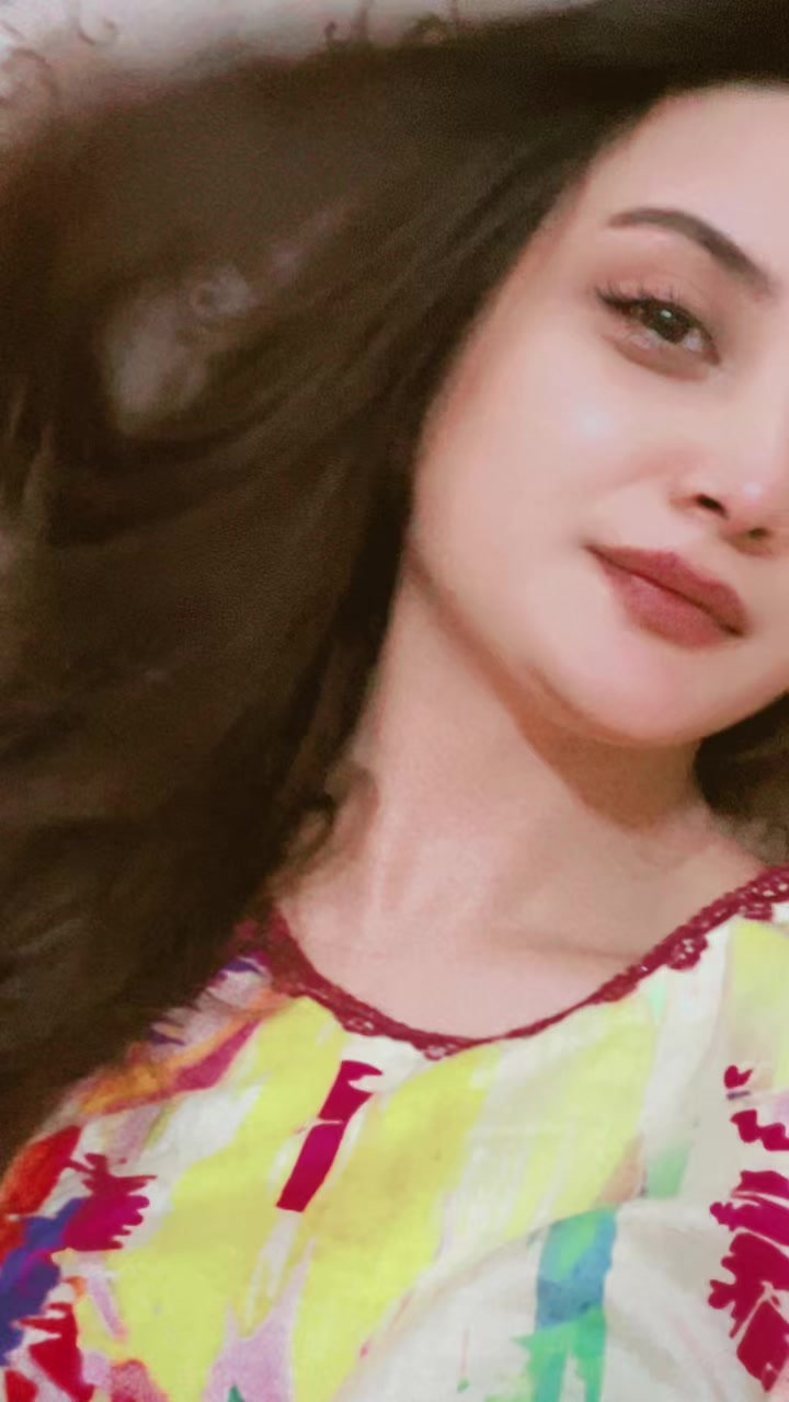 @Emaan🕊️✨