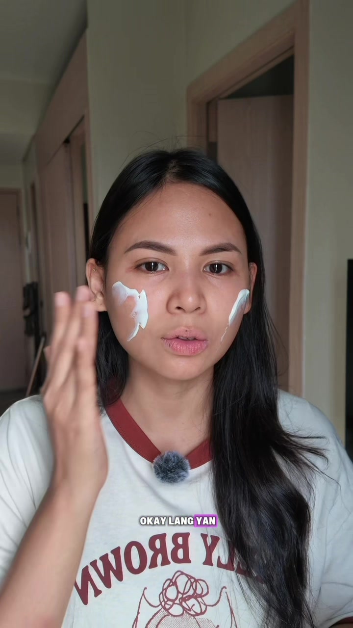 @Elay | The Skincare Junkie