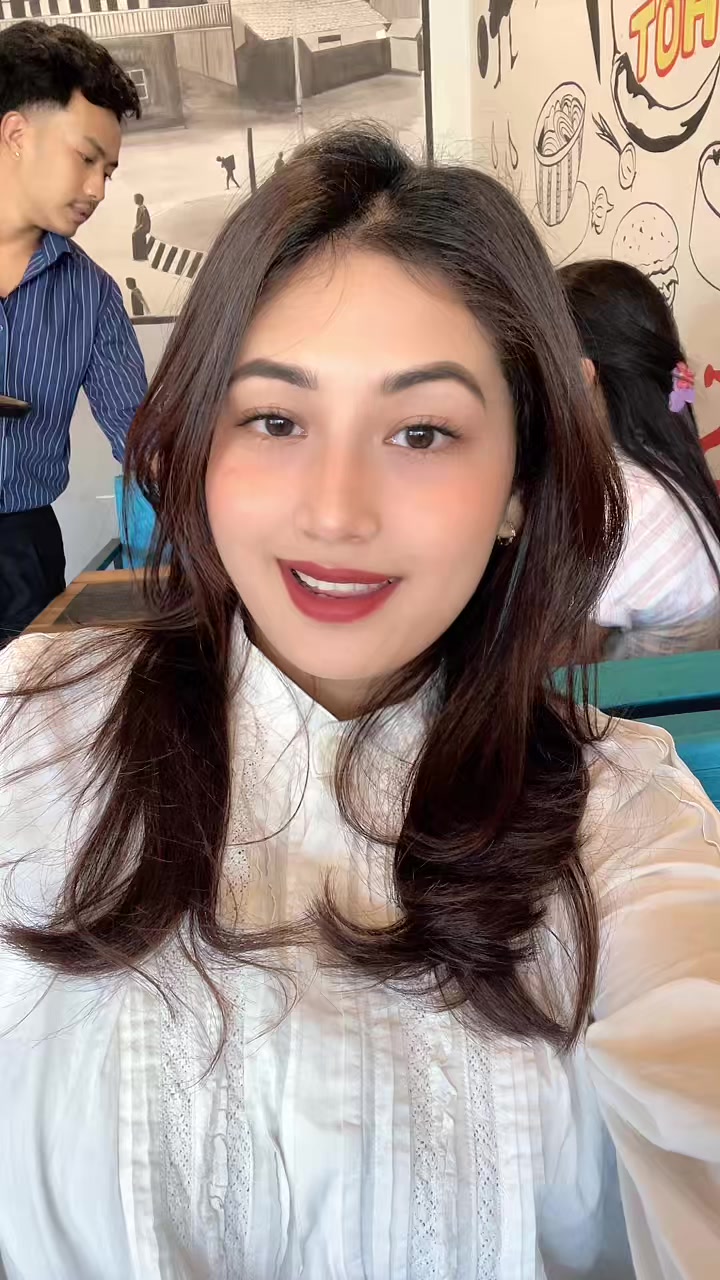 @Jenyshaa Adhikari🧿 (ゼーニ)🇯🇵