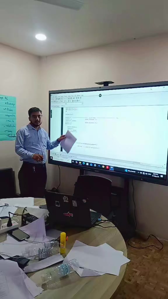 @Sahaj Jha (Sub- Engineer👨&zwj;💻)