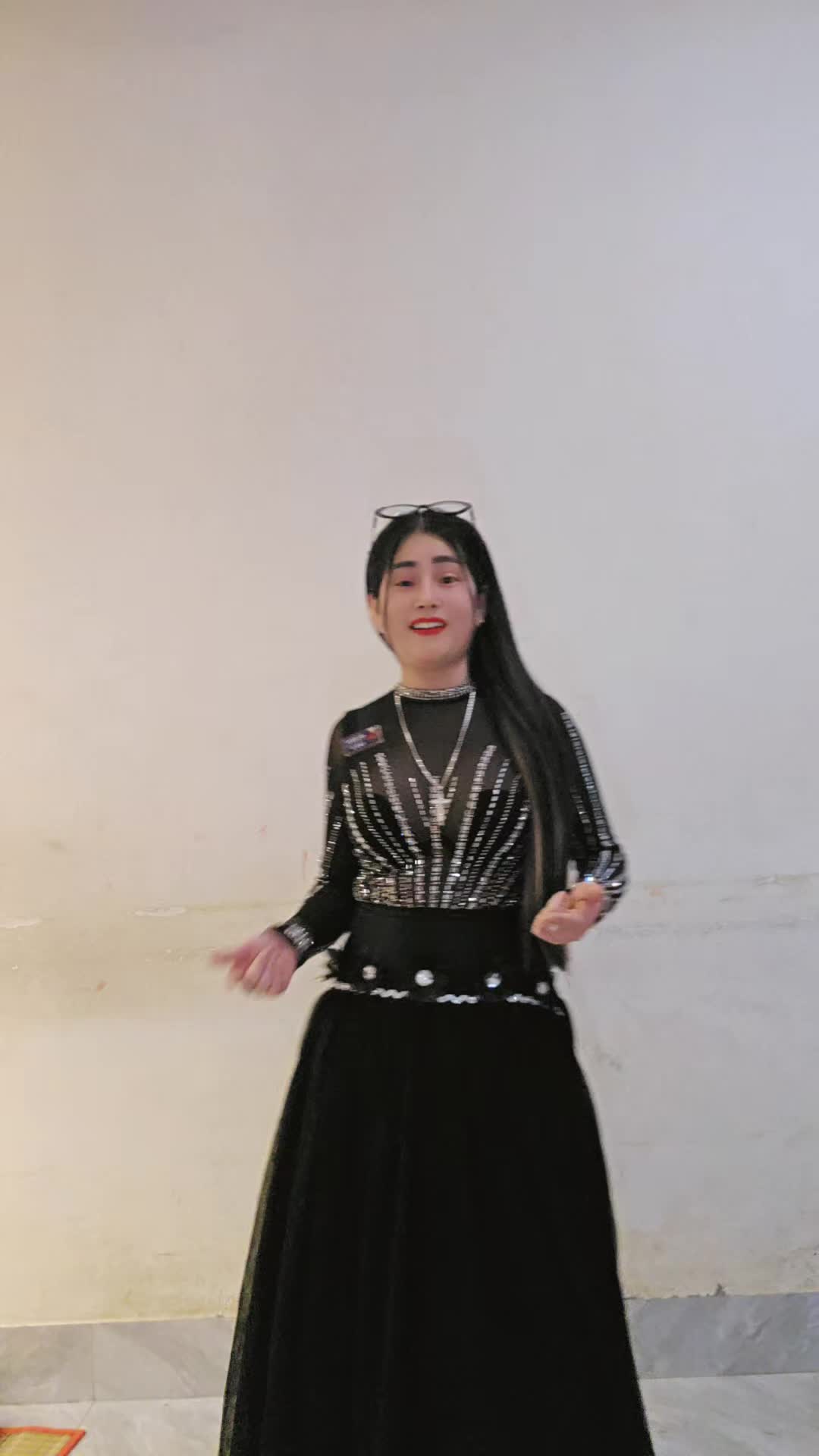 @Khánh Tây