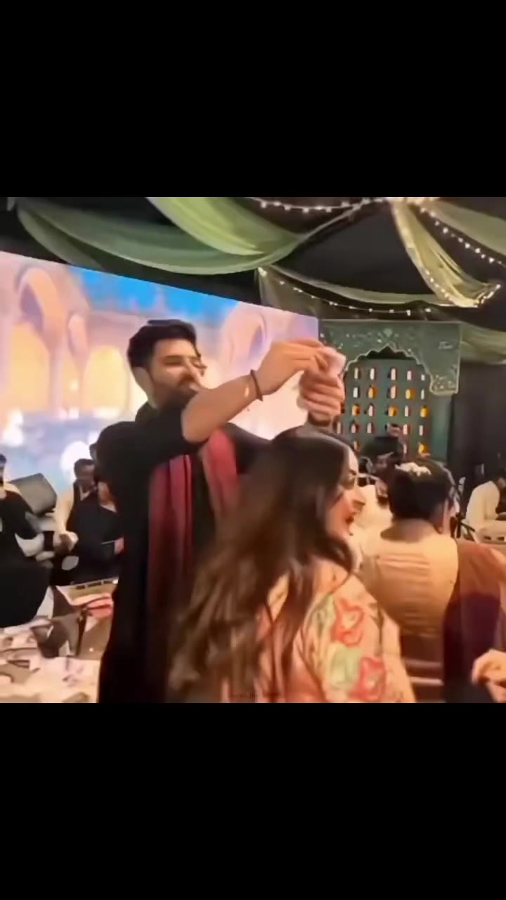@Pakistani Queens