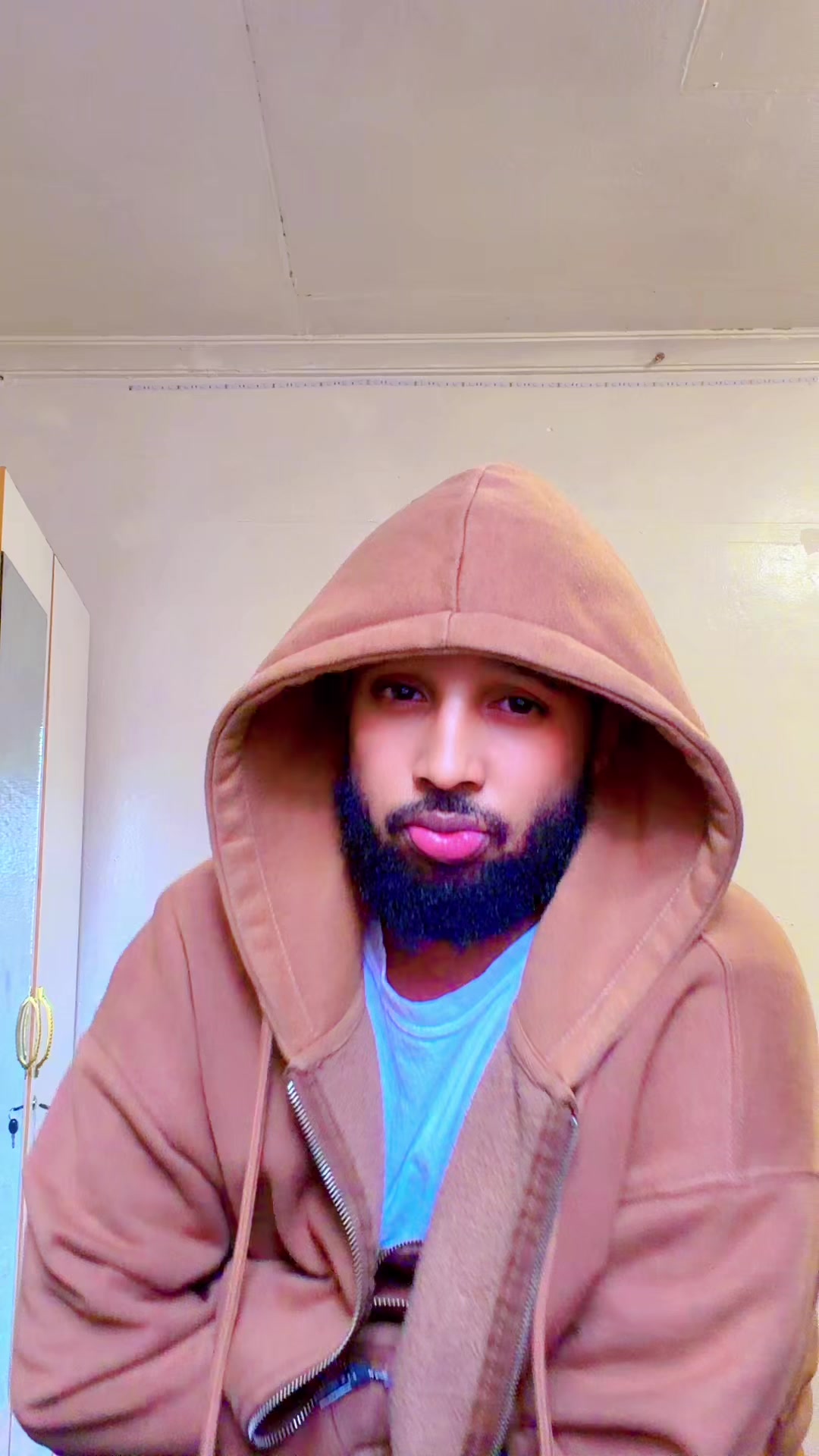 @Ahmed Taajir 🦁