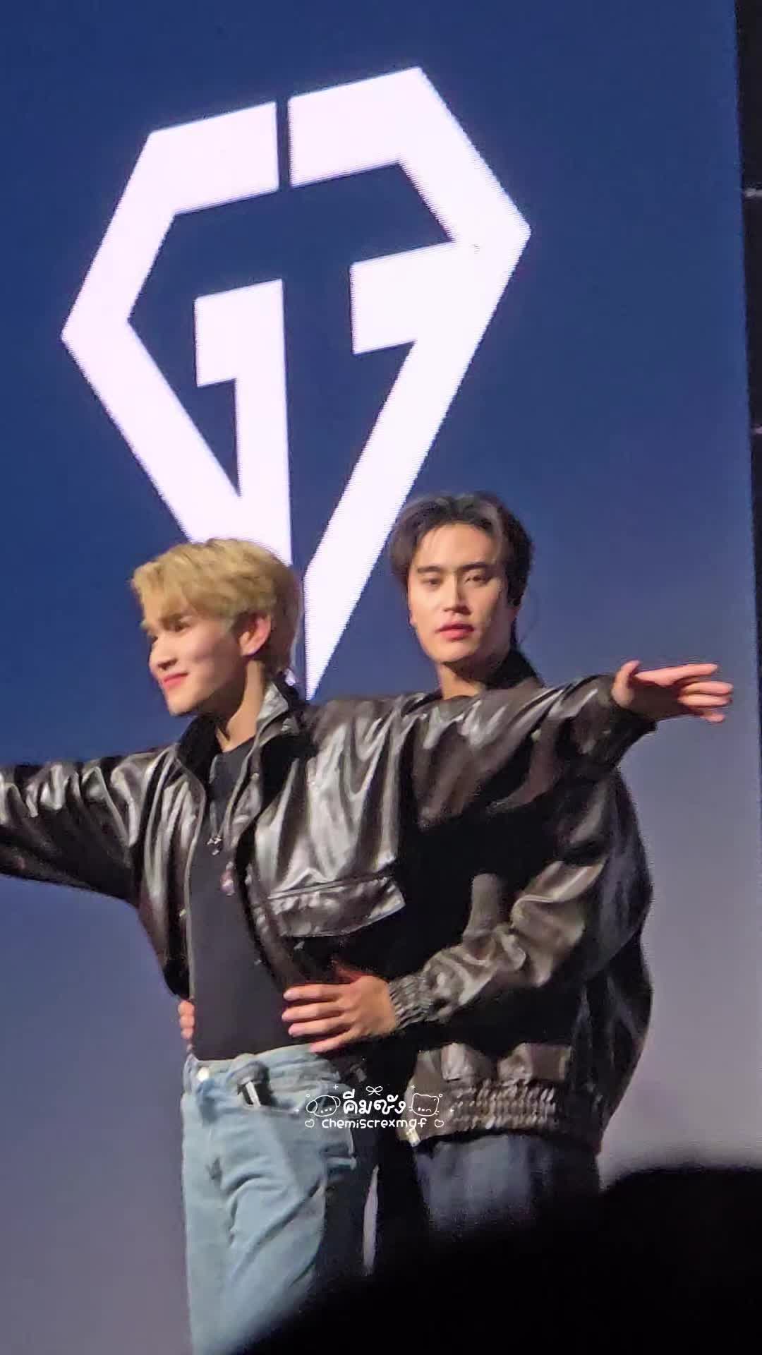 @๐๐๐๐ช || flop era