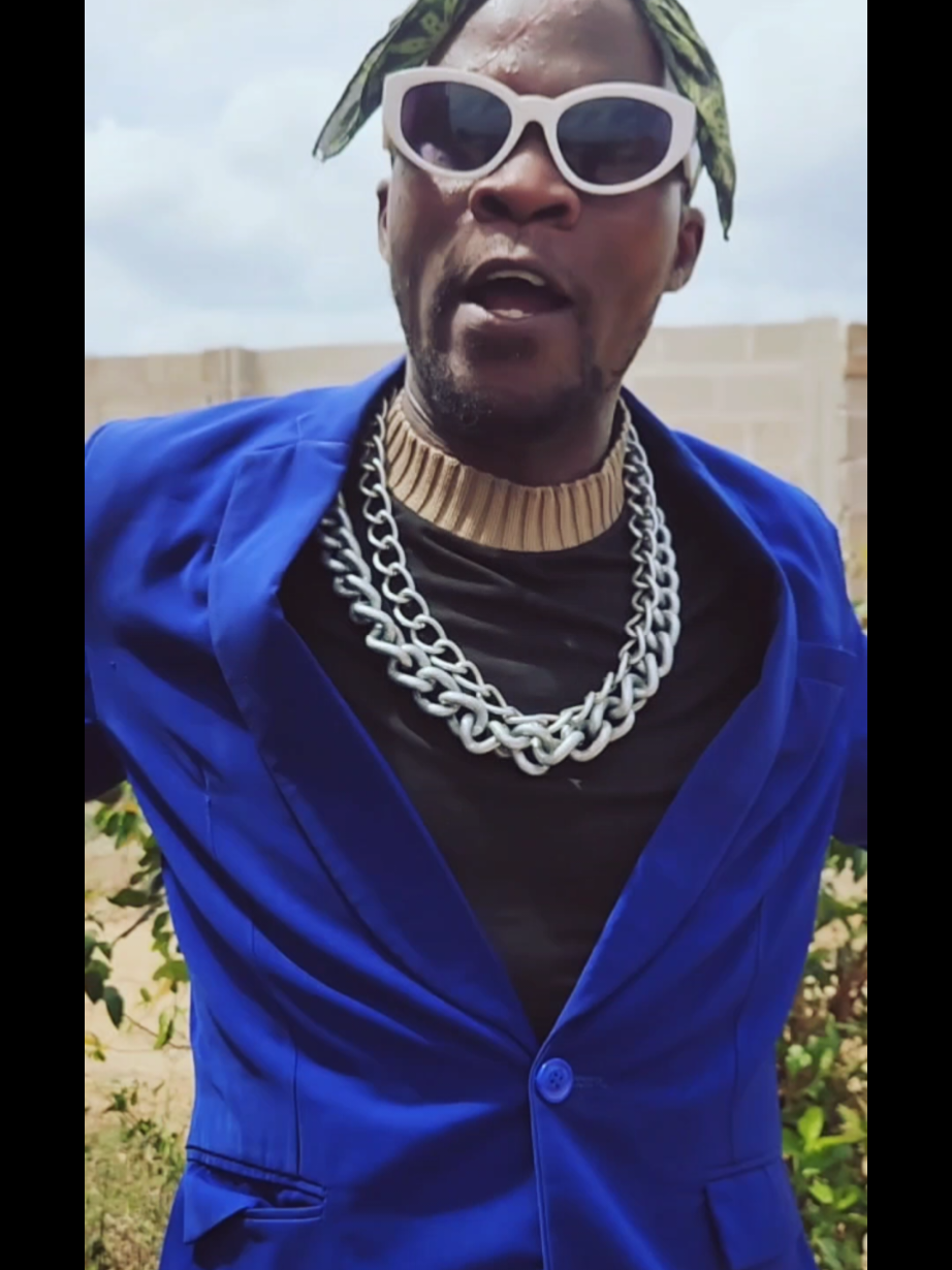 @Officiallkuryaboy