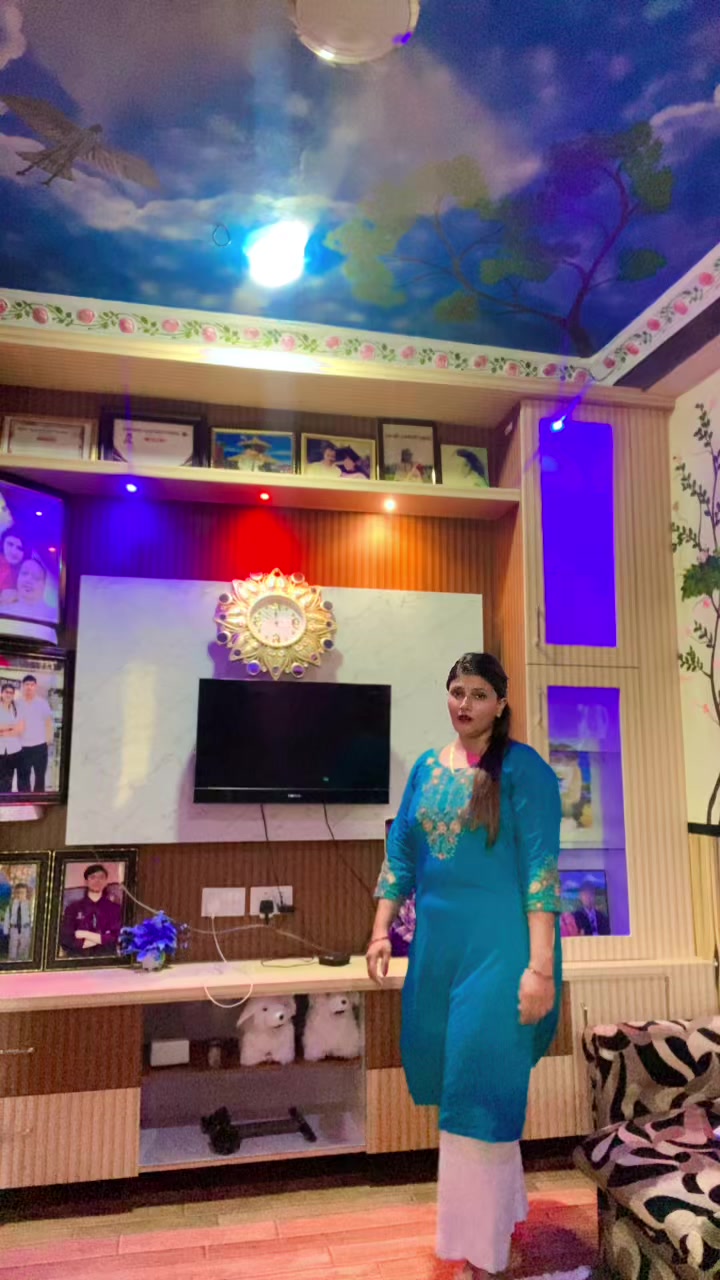 @इन्दिरा भुसाल