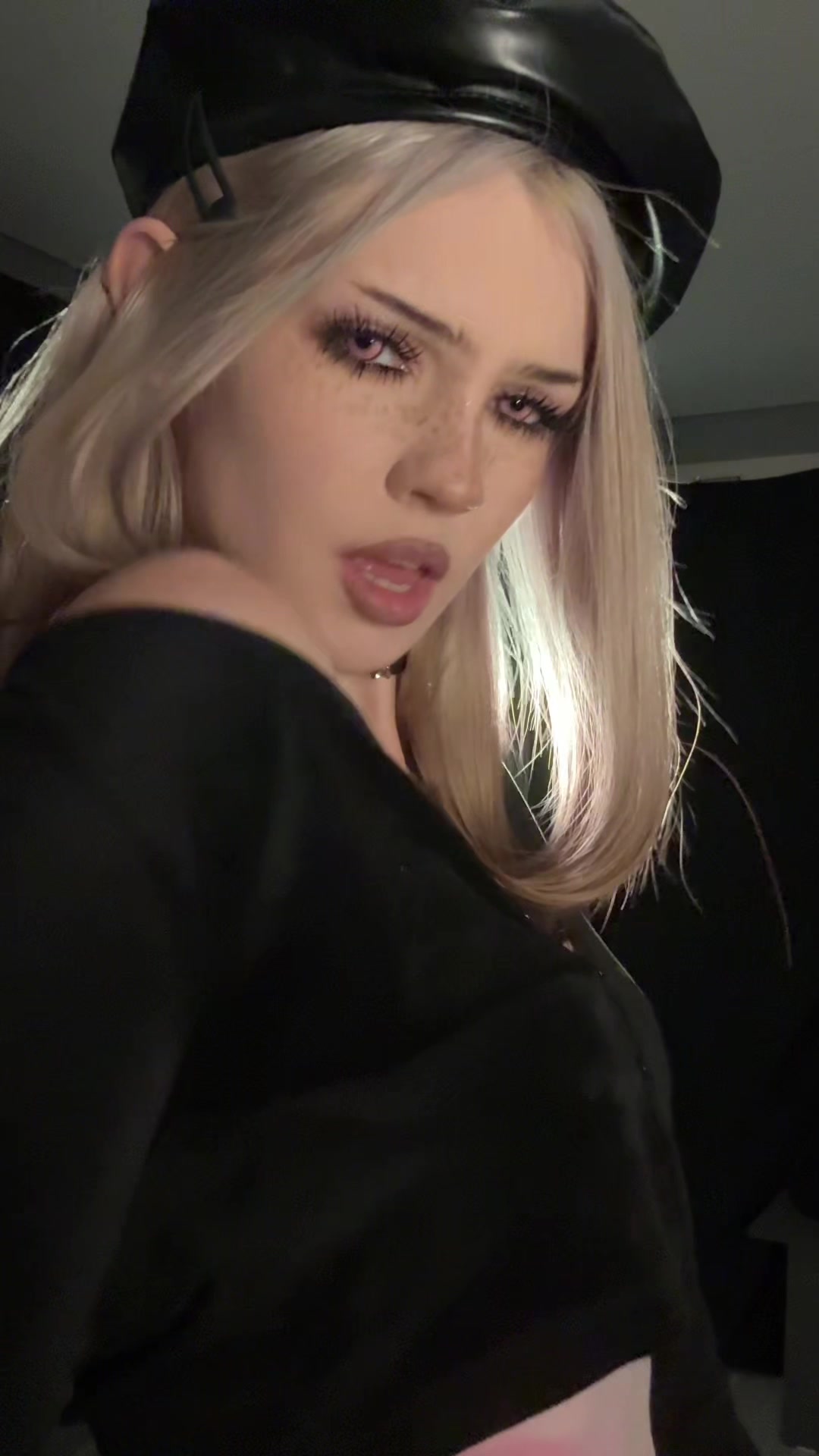@🦥