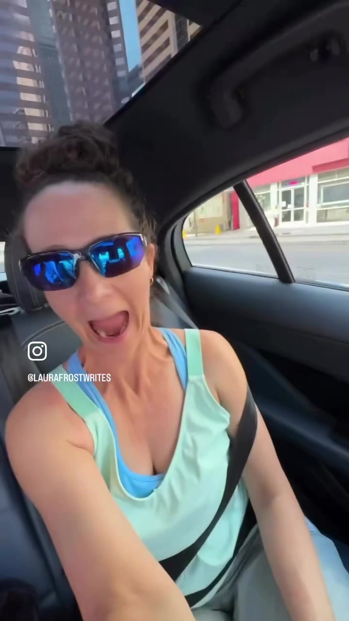 @LFrostWrites