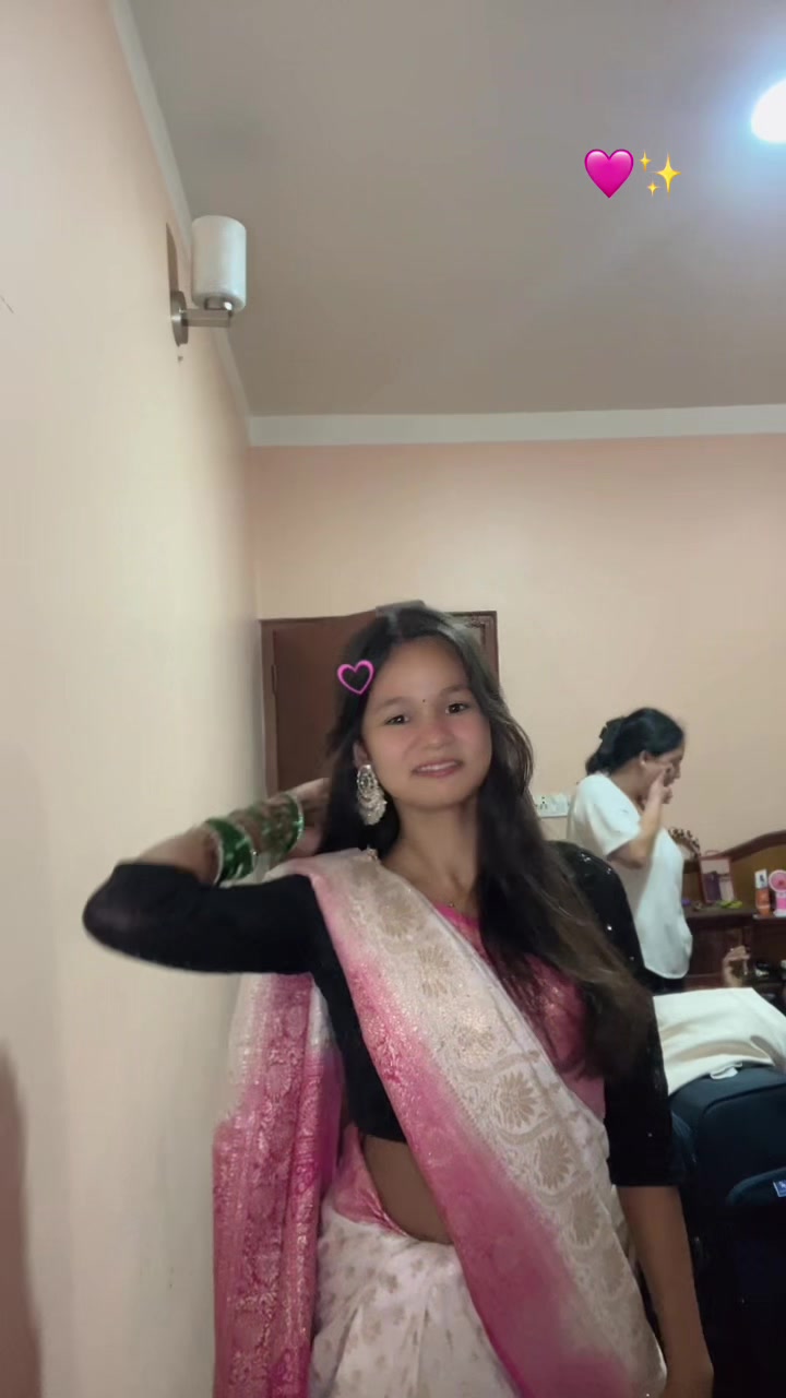 @JeNiEee..🫶🏻🫠