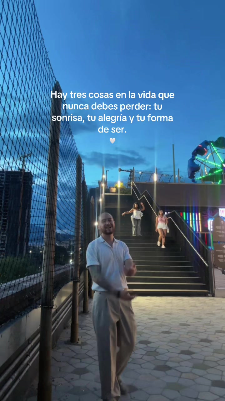 @Gzús