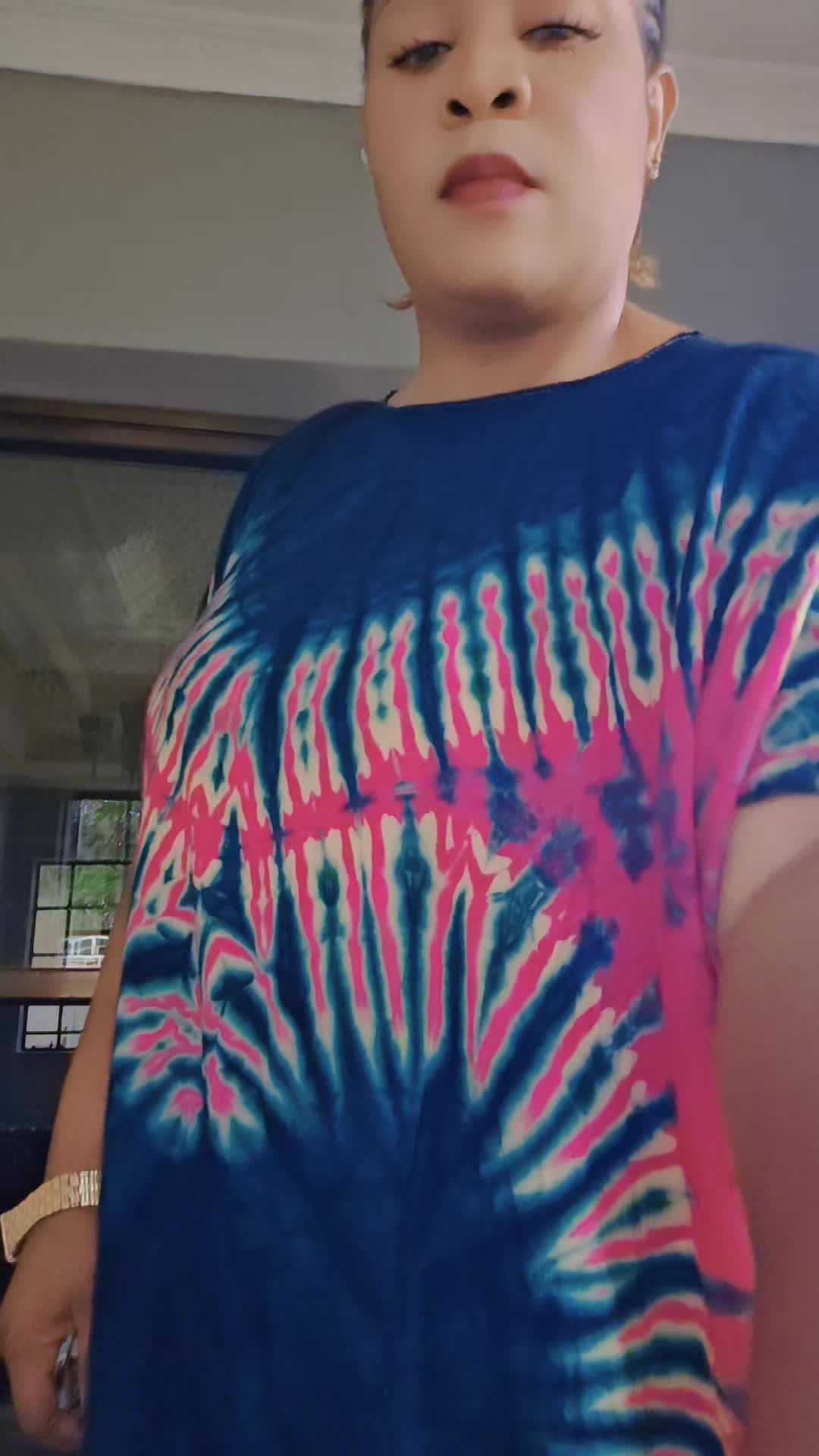 @ovikherah