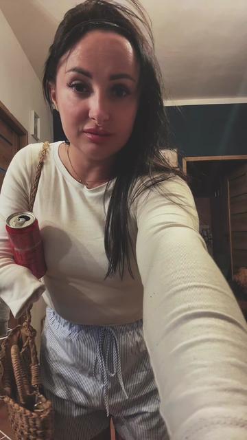 @S Y L W I A 🍒