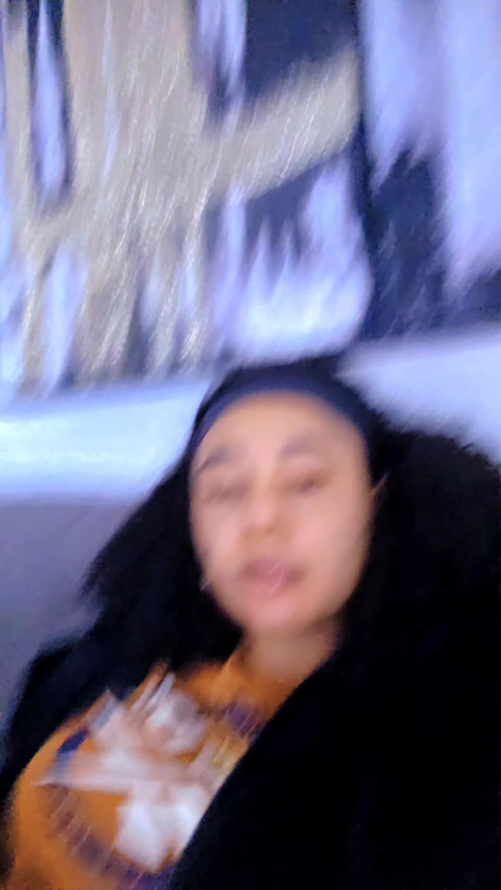 @Diana.