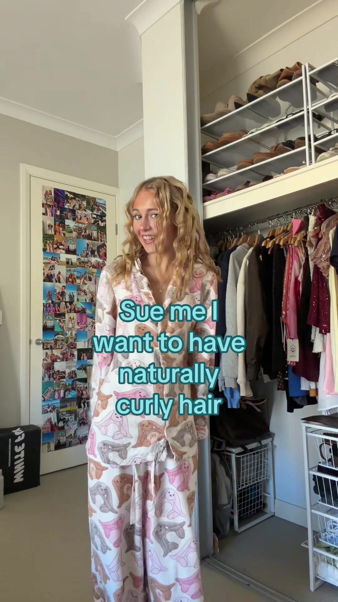 @CHLOE HYNDMAN