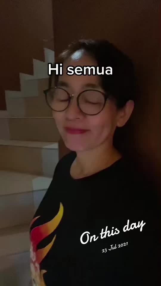 @lizapeter