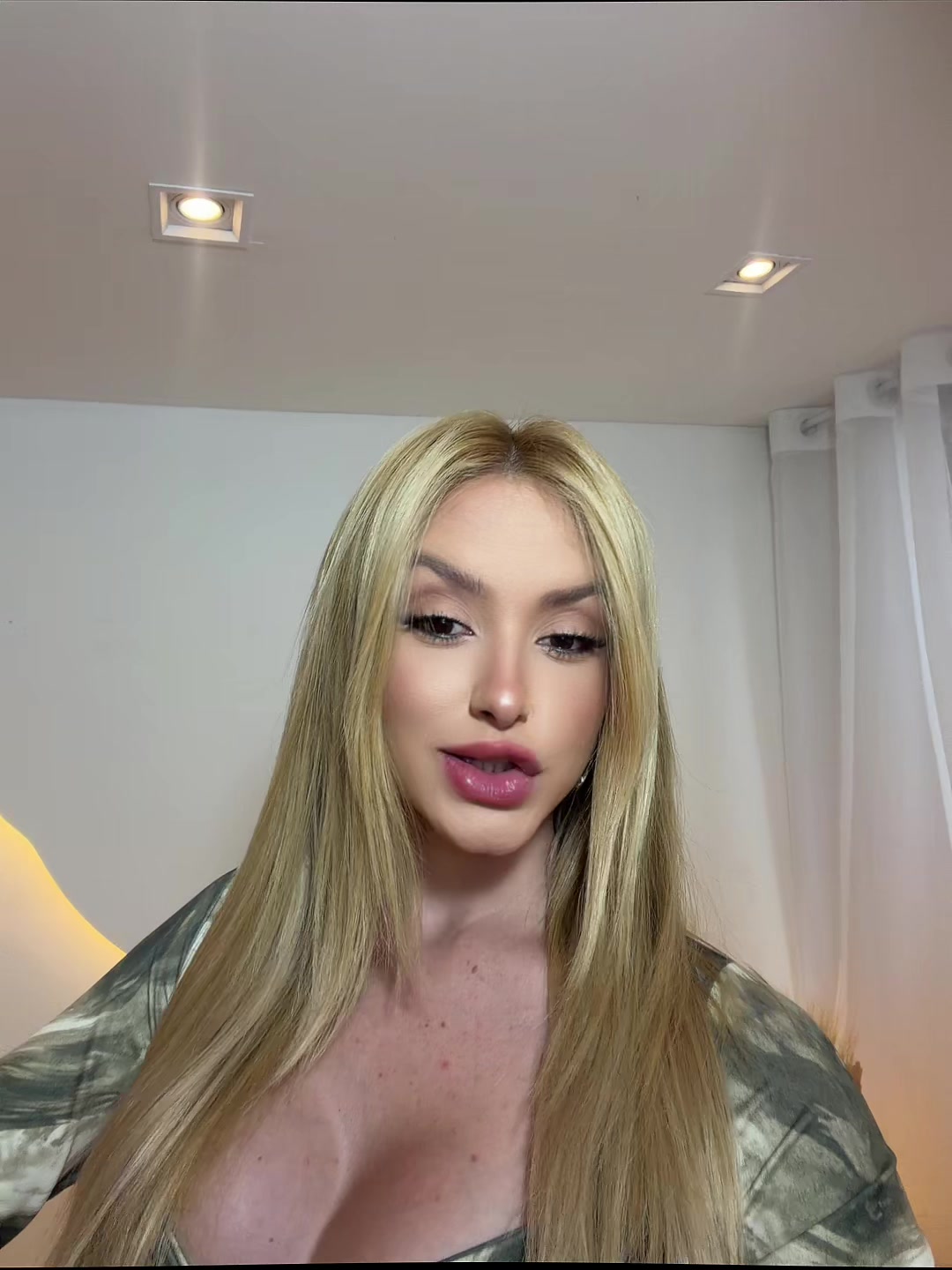 @Radija Heloara