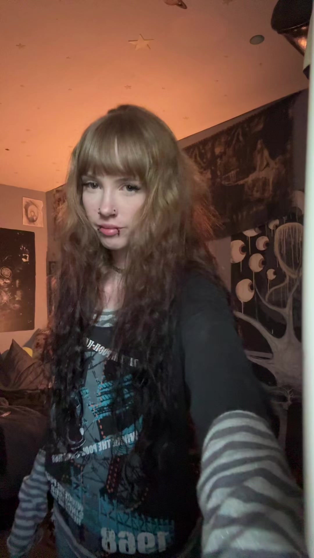 @v