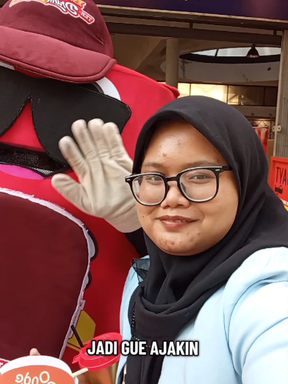 @Anggradaily