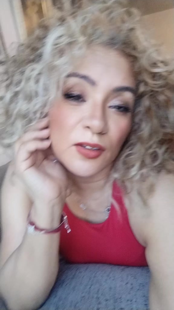 @ELI_FLO2000