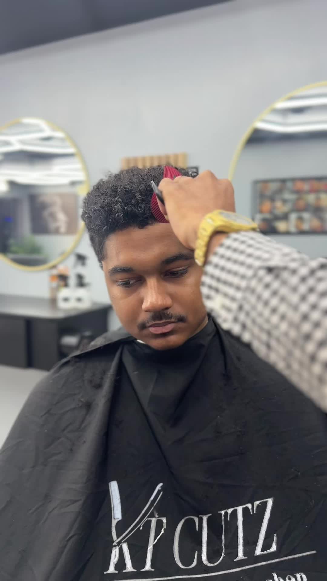 @SMIKLE CUTZ🇯🇲🇰🇾