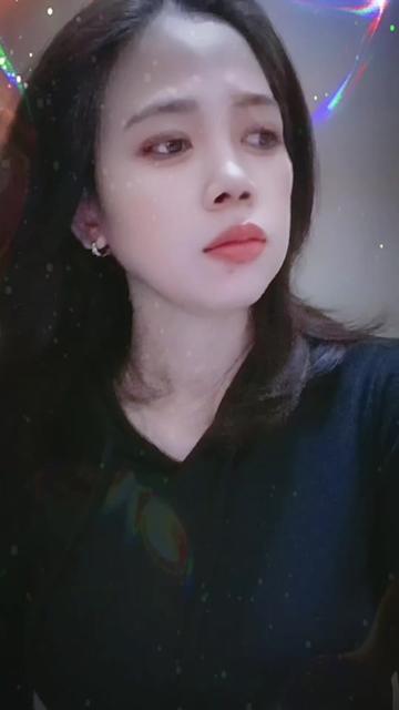@𝐄𝐮𝐧 𝐃𝐚𝐡 🪷