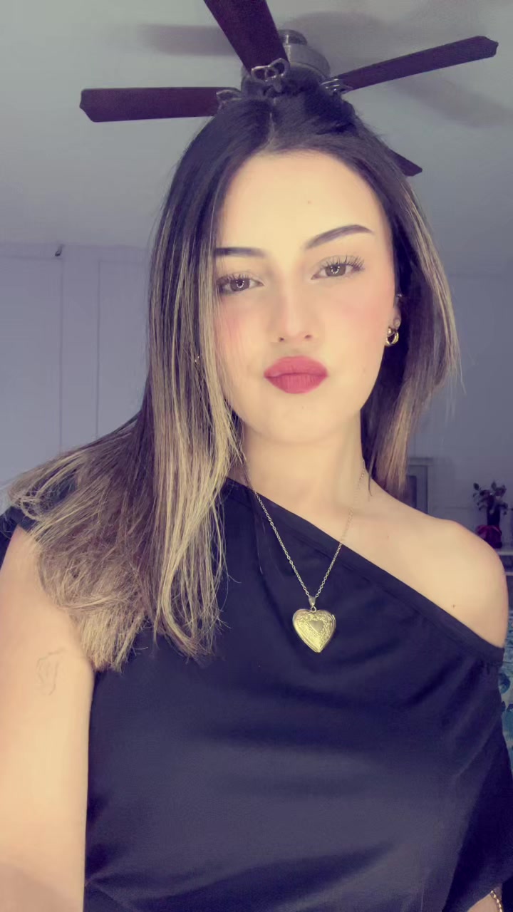 @Alondra_mendivil