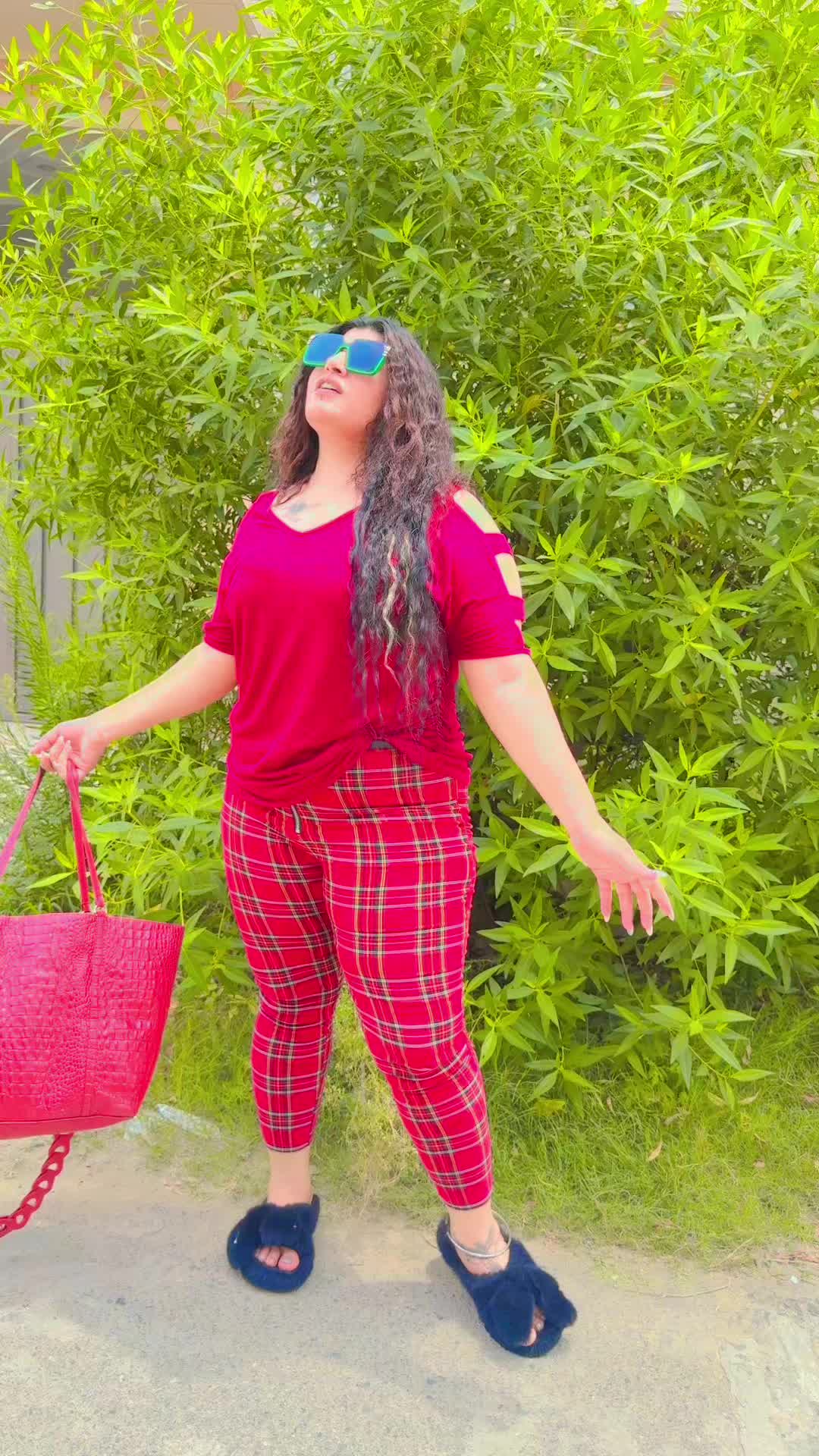 @Ayesha Butt