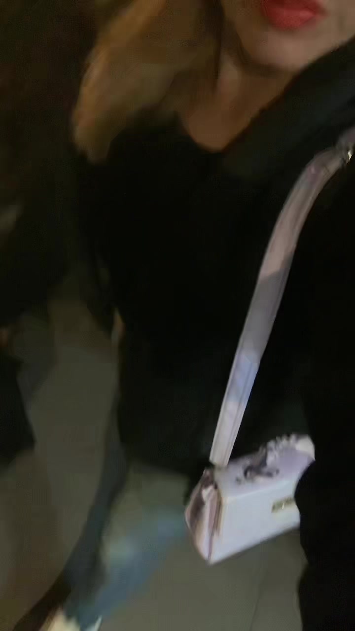 @𝓜𝓮𝓵𝓵 𝓥𝓪𝓵𝓿𝓮𝓻𝓭𝓮