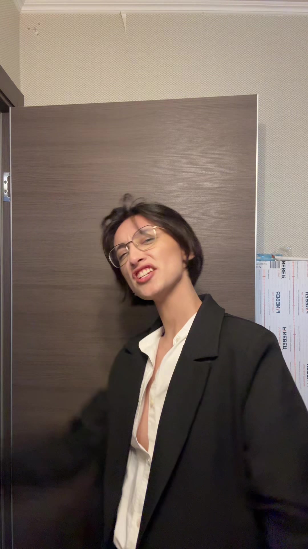 @миля