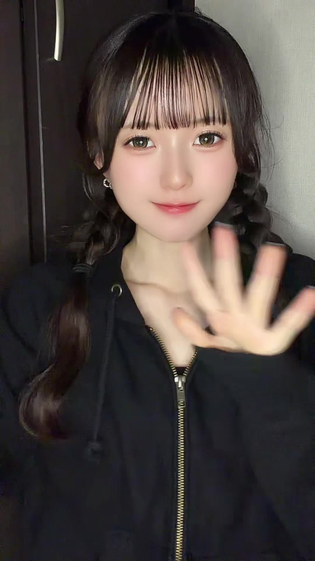 @ひなさん