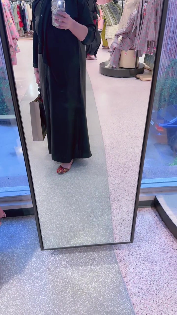 @elliyakhan7