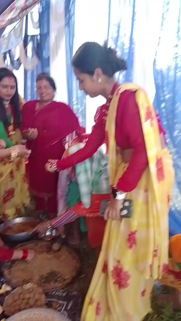 @अन्जु दाहाल