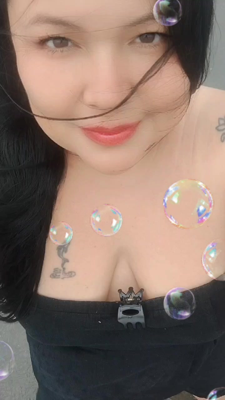@SilviaAndrea Tenorio