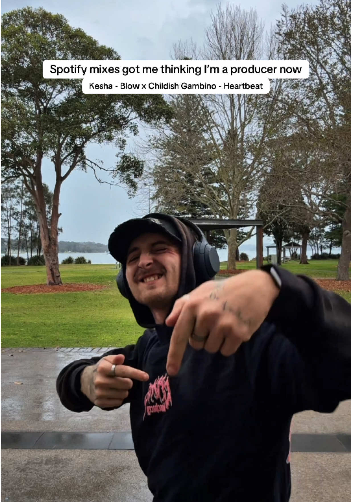 @Damian | Music & Vibes